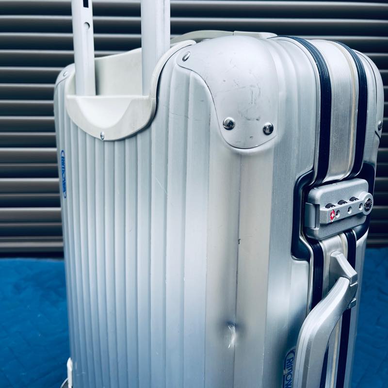 リモワ　シルバーインテグラル　925.52　35リットル　中古商品　2輪