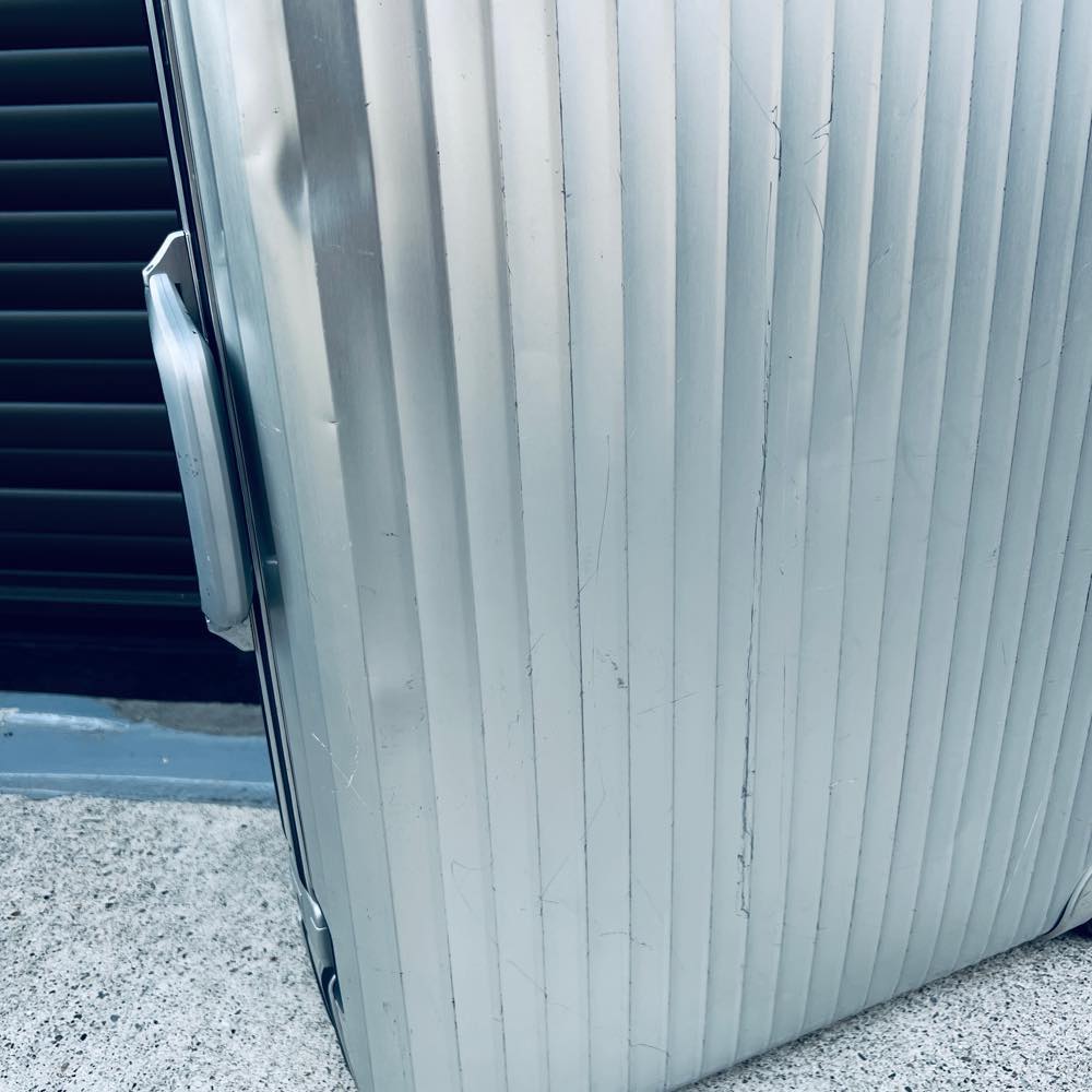 リモワ　シルバーインテグラル　925.77　75リットル　中古商品　2輪