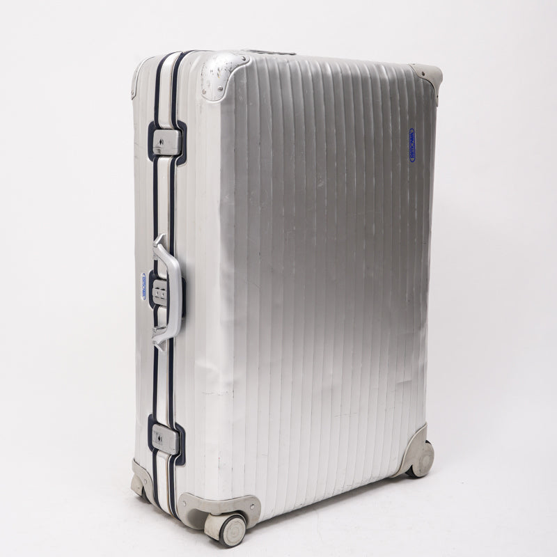 リモワ　シルバーインテグラル　中古商品　927.77　104リットル　4輪