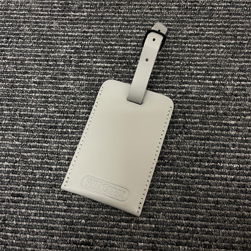 リモワ　アタッシェケース　中古商品　928.14　22リットル