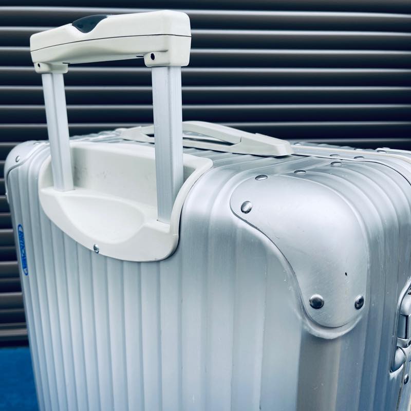 リモワ　トパーズ　中古商品　U930.63　63リットル　2輪