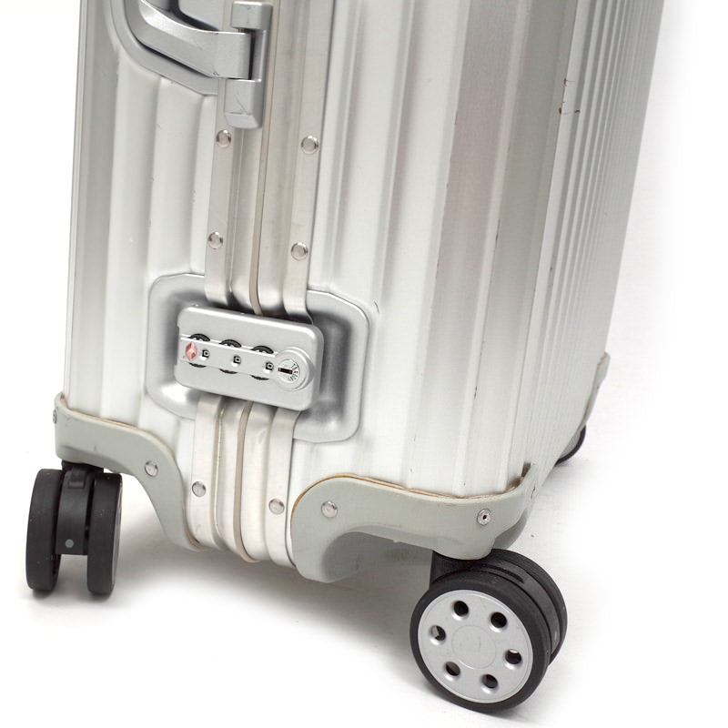 リモワ　トパーズ　932.63 　中古商品　64リットル　4輪