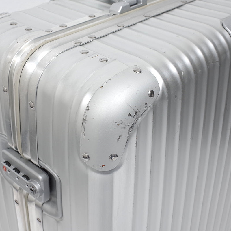 リモワ　トパーズ　932.73　中古商品　84リットル　4輪