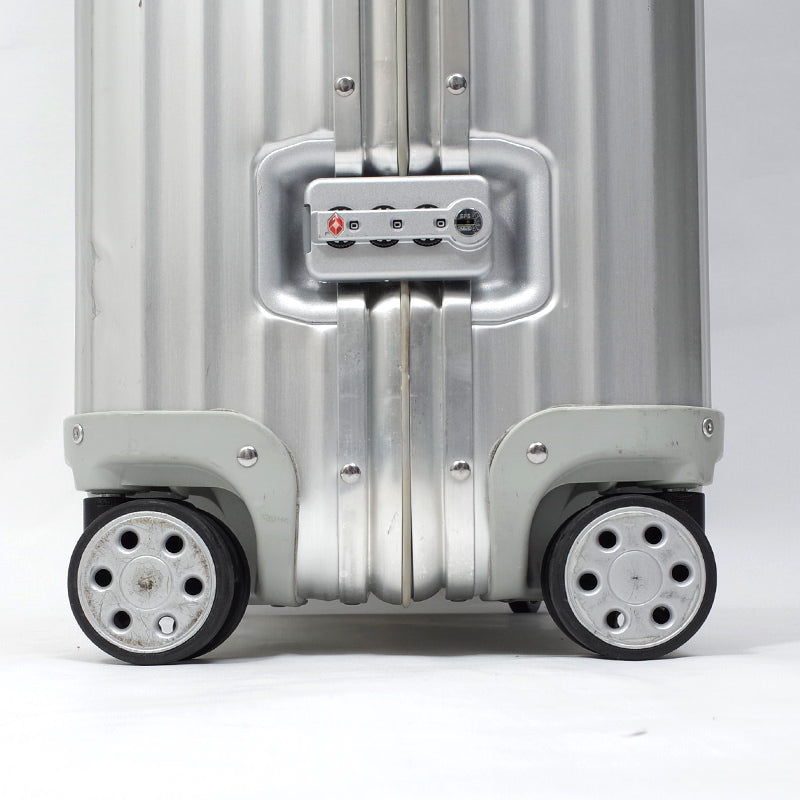 リモワ　トパーズ　932.73　中古商品　84リットル　4輪