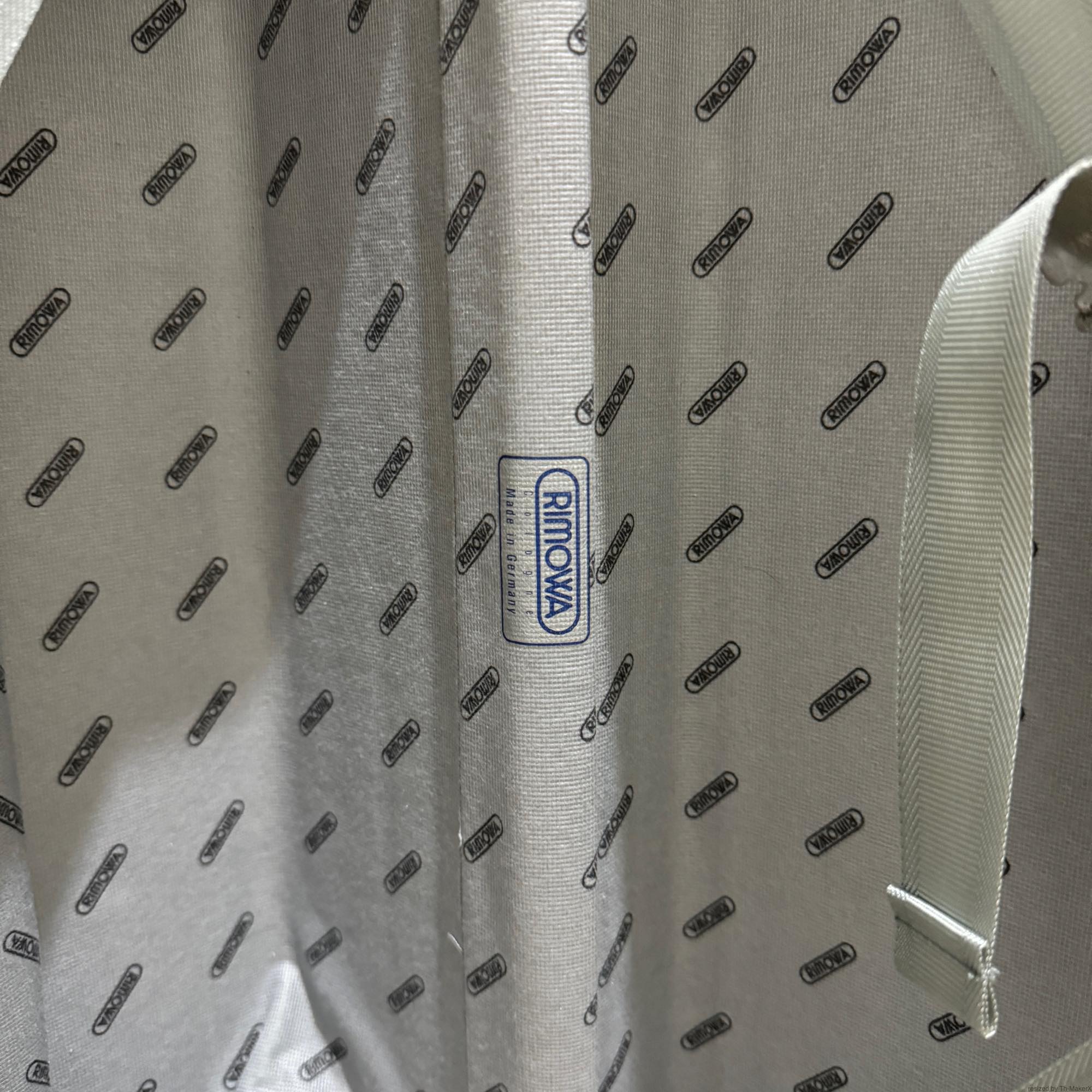 リモワ　オーパル　947.52　中古美品　32リットル　2輪